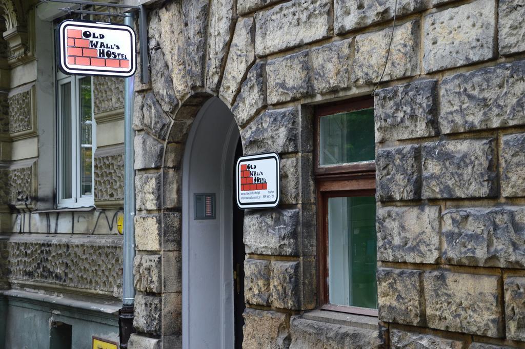 Old Walls Hostel Краков Экстерьер фото