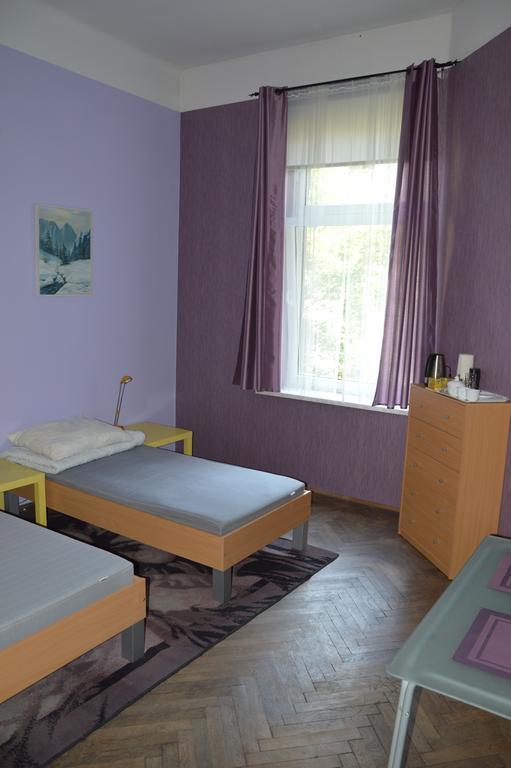 Old Walls Hostel Краков Номер фото